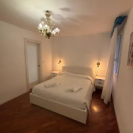 Apartament Ca' Frezzeria Wenecja